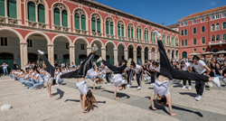 Rim Tim Tagi Dim se plesalo i u Splitu, plesačima se pridružili turisti