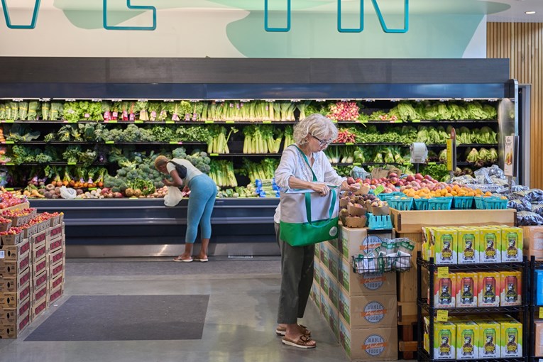 Jako pao američki trgovinski deficit