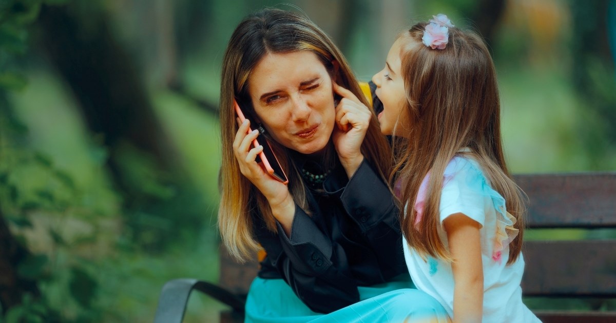 Pet načina na koje milenijalci odgajaju djecu da ih ne poštuju, prema terapeutima