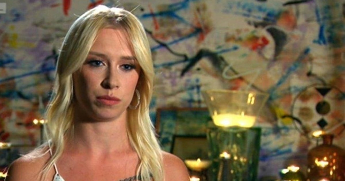 Barbara iz Gospodina Savršenog pokazala trudnički trbuh u minijaturnom bikiniju