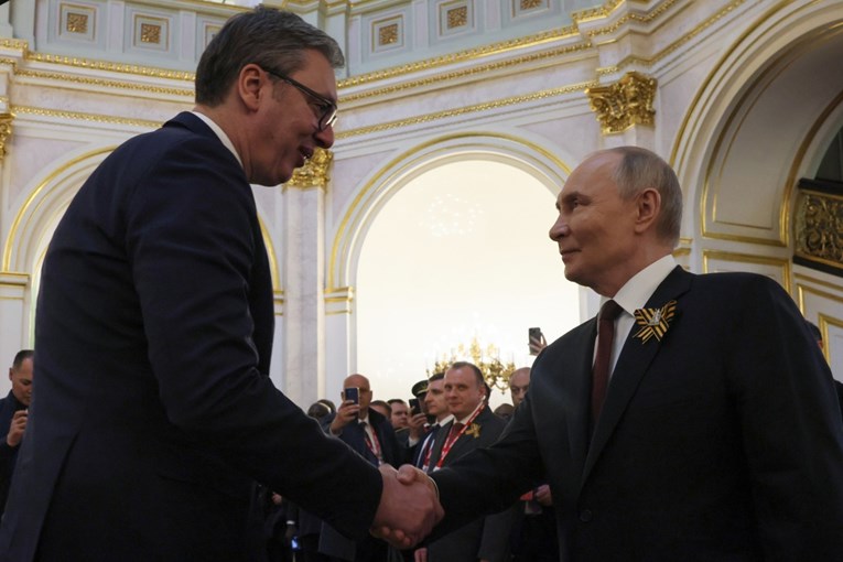 Vučić nudi Rusima nuklearku u Srbiji