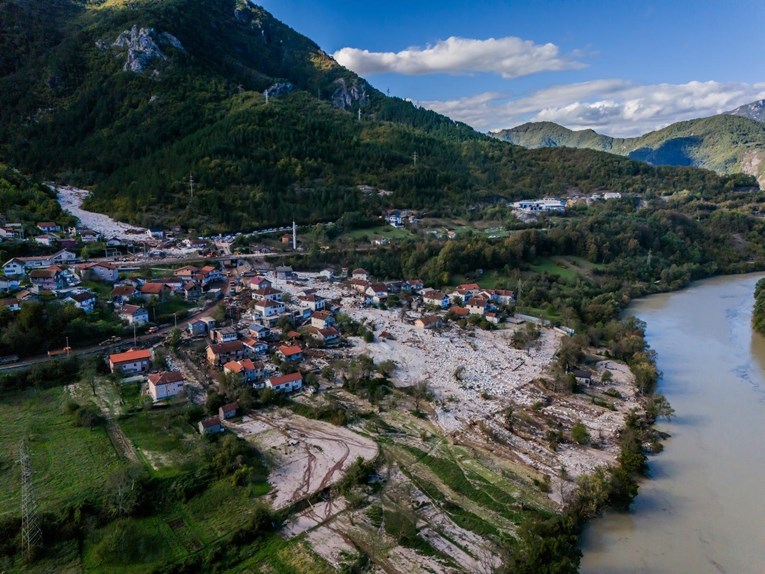 Danas je u BiH dan žalosti. Izbio skandal s Republikom Srpskom