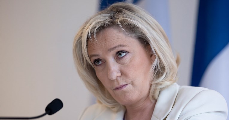 Le Pen na putu u Elizejsku palaču?