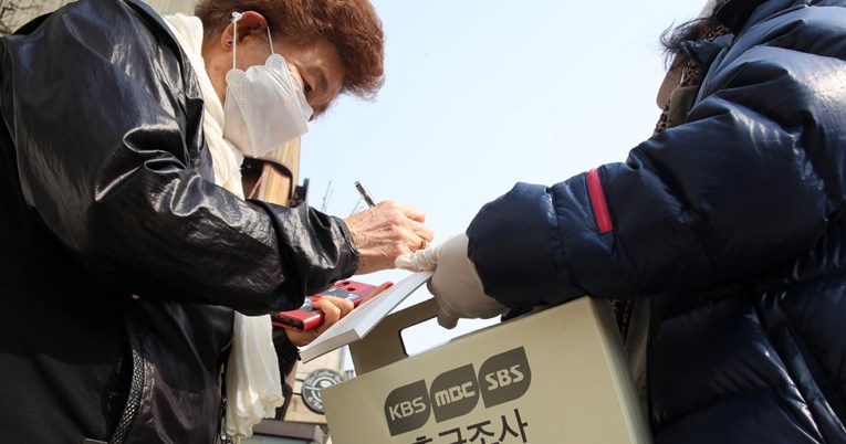 Južna Koreja održava izbore unatoč pandemiji. Uzda se u jake zaštitne mjere