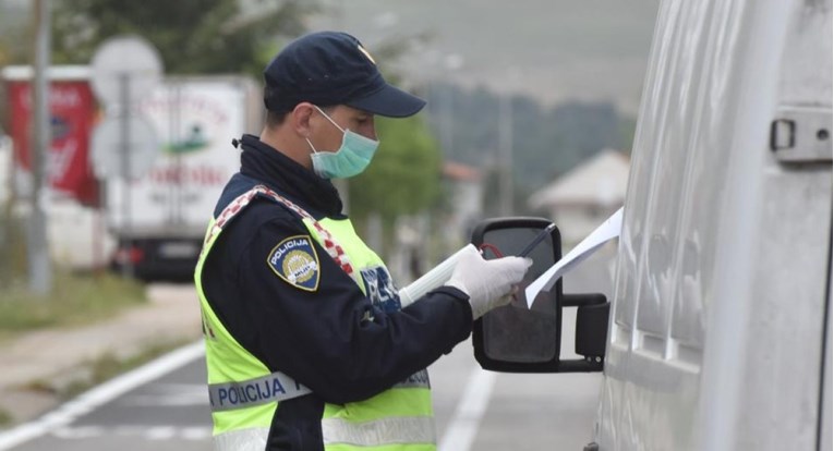 Državni tajnik: Stiglo manje zahtjeva za propusnicama, a manje će ih biti i odobreno