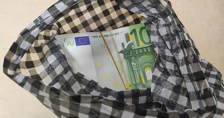 FOTO Albanac pokušao prošvercati 20.000 eura u Hrvatsku, pogledajte kako 