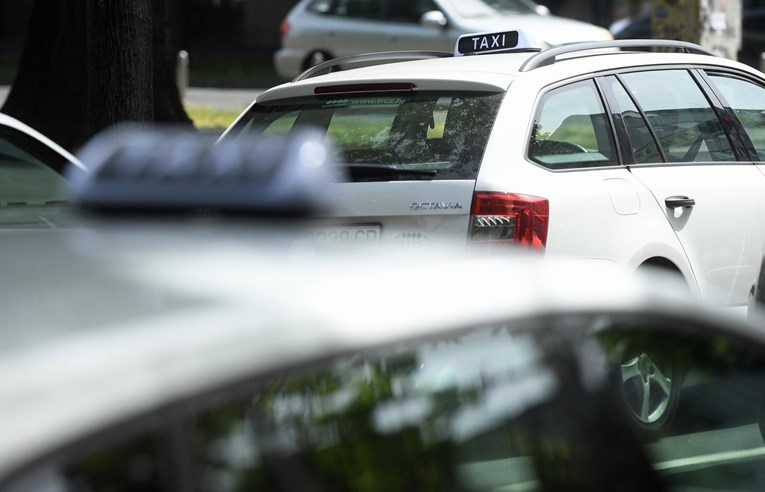 Doznajemo tko je čovjek koji je ilegalno zaposlio stotinu stranaca kao taksiste