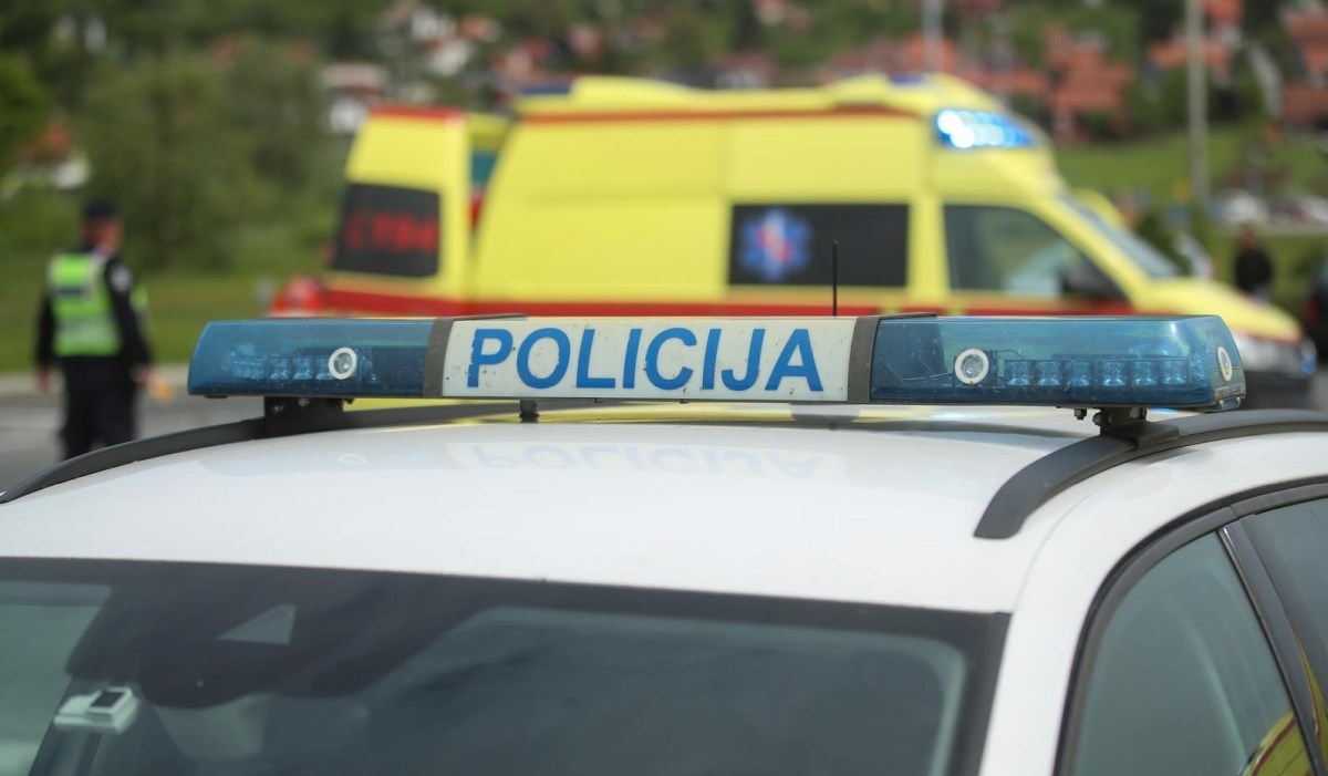 U bazenu u Zagrebu se utopilo dijete (7)
