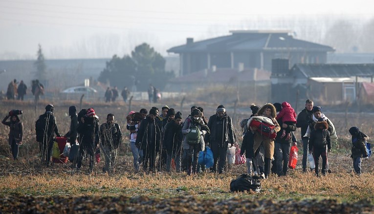 Turska tvrdi da je više od 76.000 izbjeglica krenulo prema EU