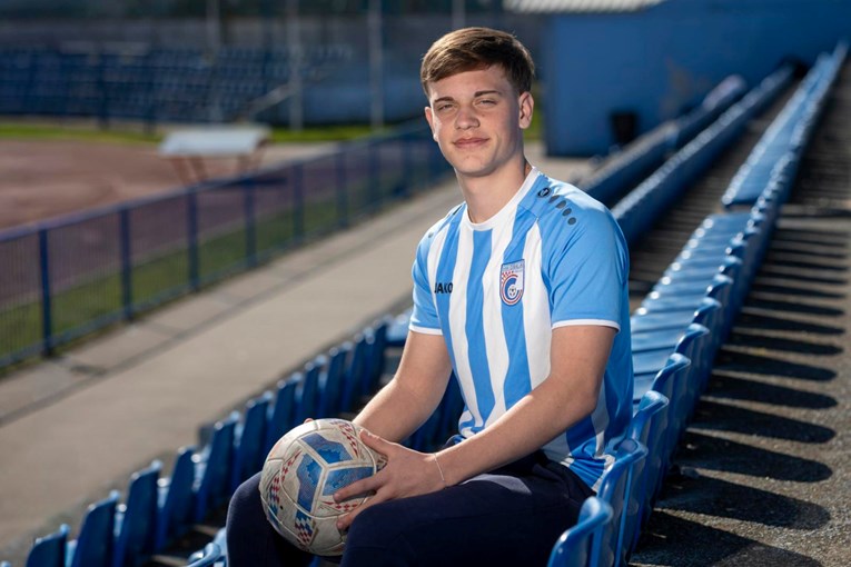 Luka Bartolović (16), sin Mladena Bartolovića, zabio prvi gol za Cibaliju