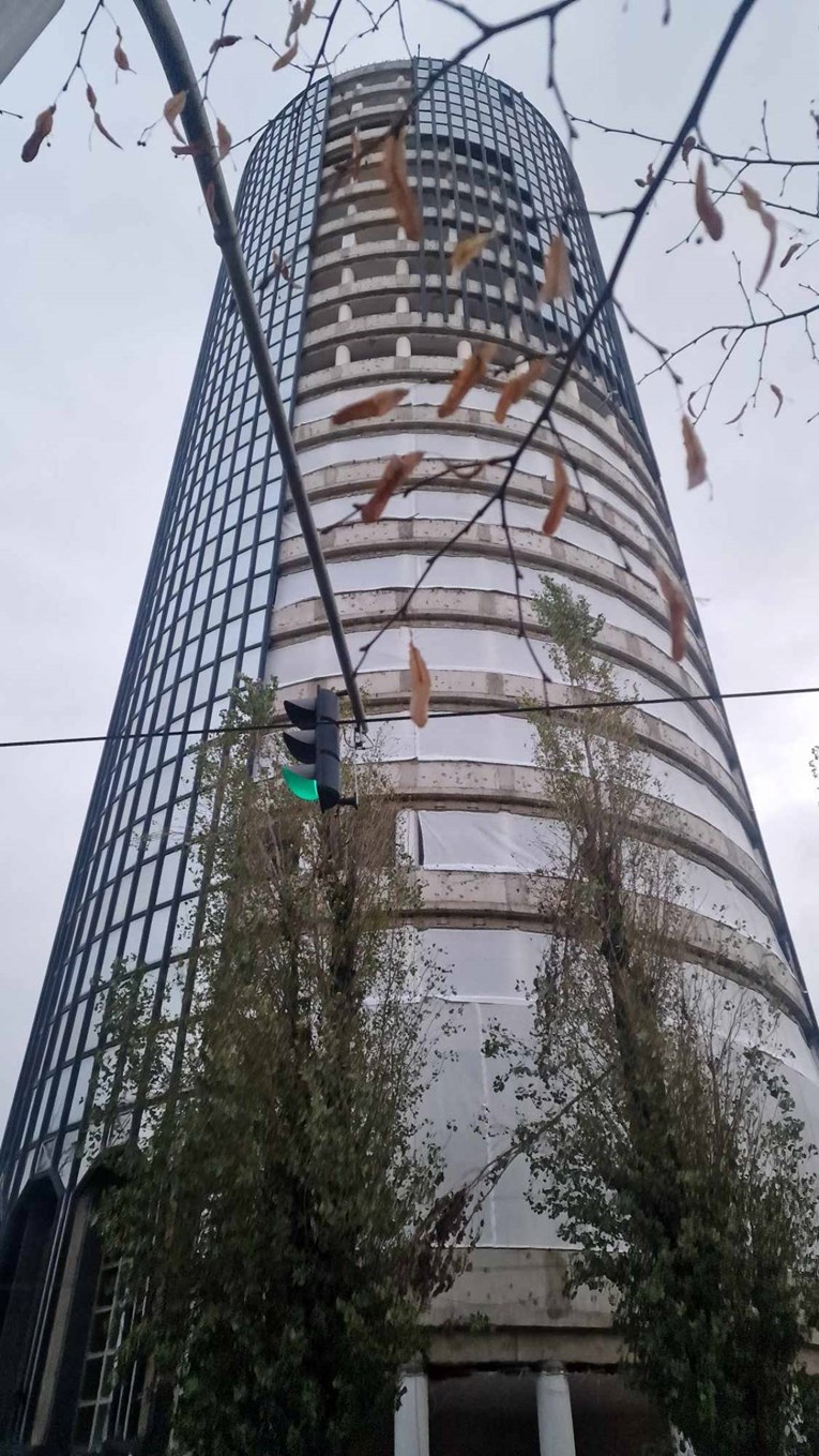 Ovako danas izgleda Cibonin toranj u Zagrebu. Evo što stoji u pozadini
