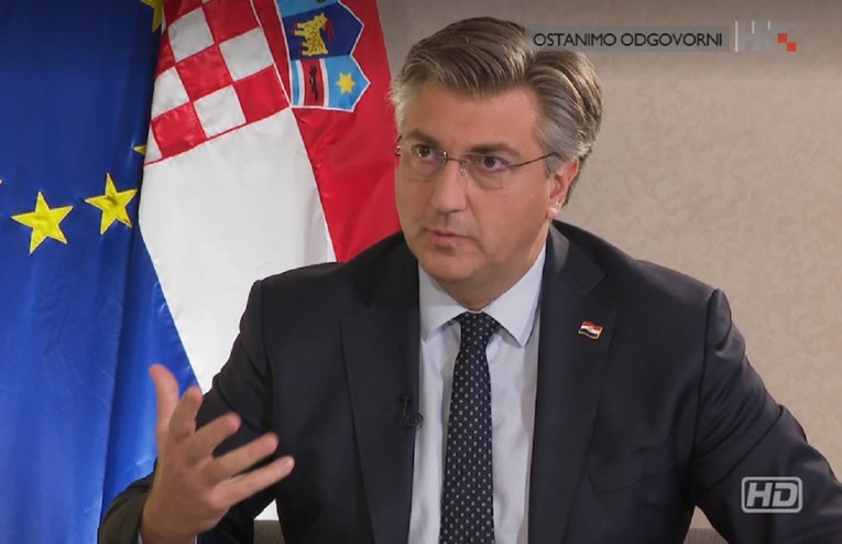 Plenković: U borbi s koronavirusom nema mjesta panici
