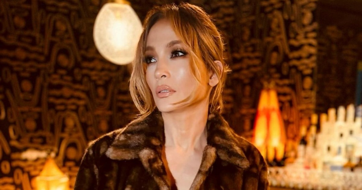 "Izgledaš fantastično": Jennifer Lopez zapalila Instagram u zavodljivom izdanju