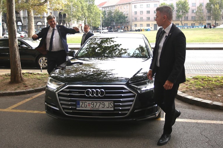 Otkrivamo: Plenković se već godinu dana vozi u novom Audiju