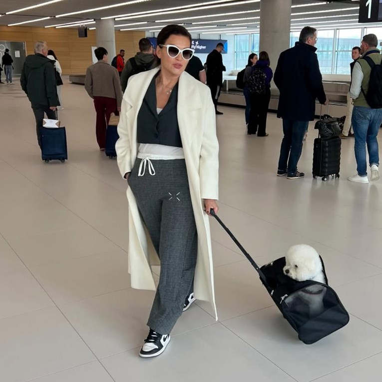 Nina Badrić u Splitu nosila jedne od najpopularnijih Nike tenisica