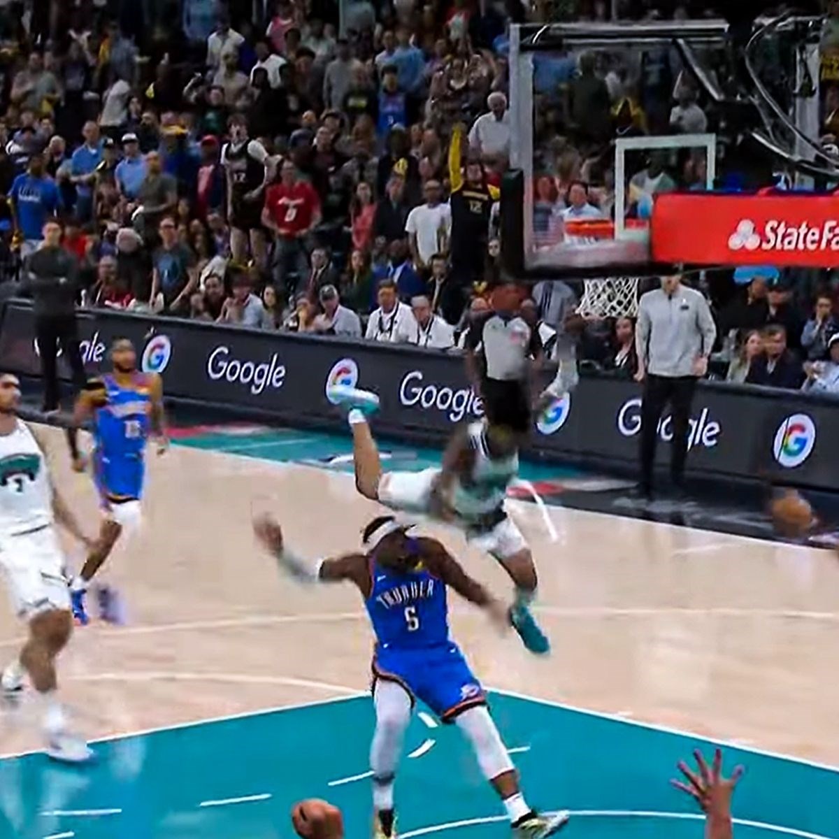 VIDEO Jeziv pad NBA asa, usprkos tome morao je izvesti slobodna bacanja