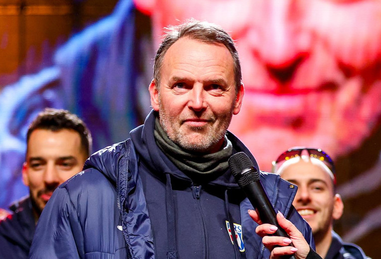 Sigurdsson se javio videom: Pratim utakmicu na Islandu, je*ite ih sve