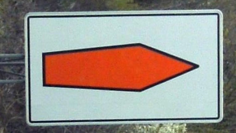 Vozite li se njemačkim autocestama, ovaj znak bi vas mogao zbuniti, evo što znači