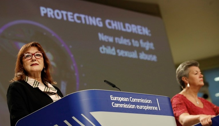 Europska komisija predložila kako internet učiniti sigurnijim za djecu