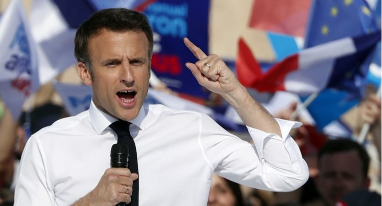 Macron: Francuska će biti prva velika nacija koja neće koristiti ugljen, plin i naftu
