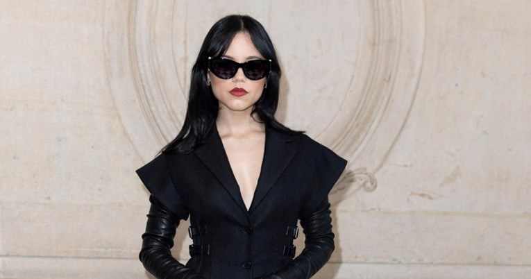 "Kraljica, božica": Jenna Ortega novo je lice Dior Beauty