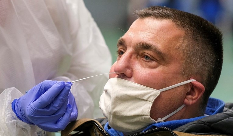 Povećao se broj zaraženih covidom u Francuskoj, SAD-u, Britaniji...