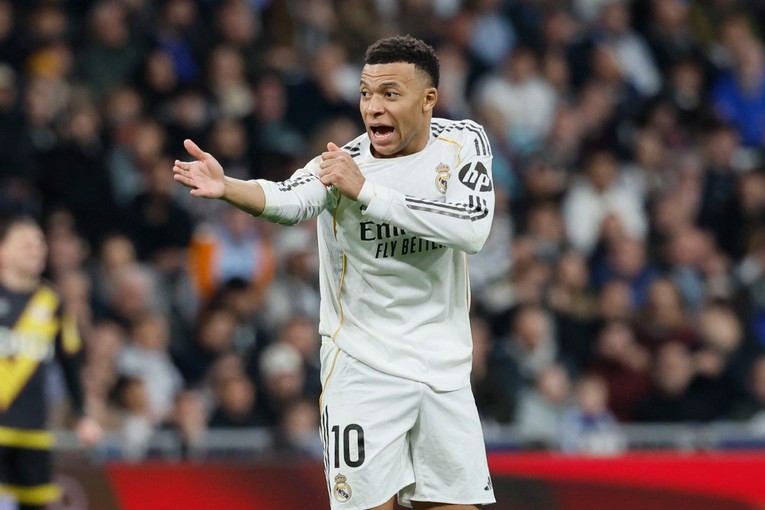 As: Mbappé je krenuo u rat