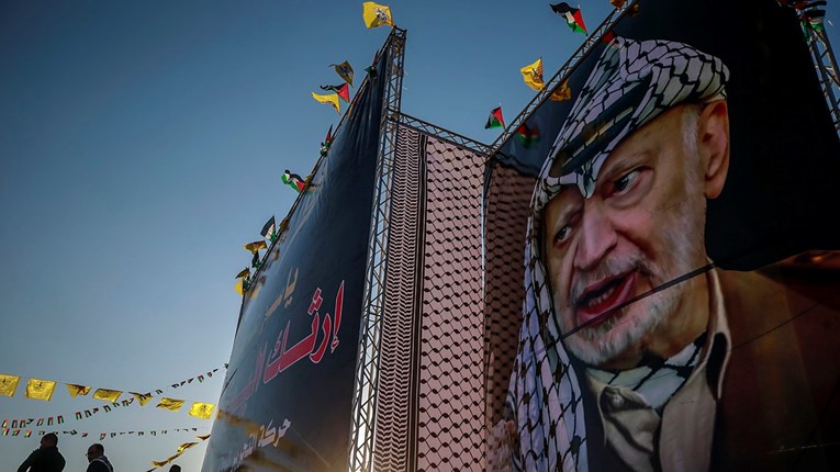 Za Palestince je i danas Abu Ammar - otac nacije. Njegova smrt mnogima je sumnjiva