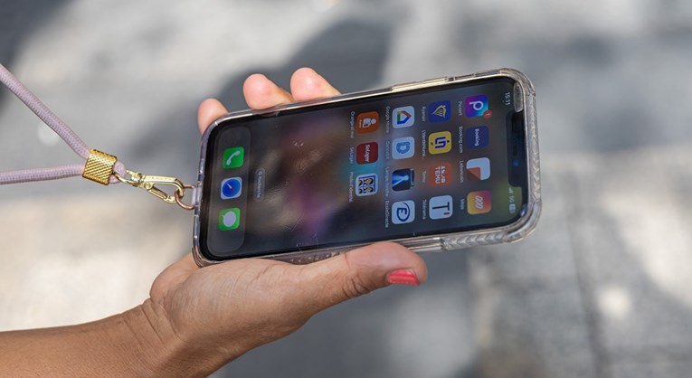 Apple će ažurirati softver za iPhone 12 u Francuskoj. Žele izbjeći zabranu prodaje