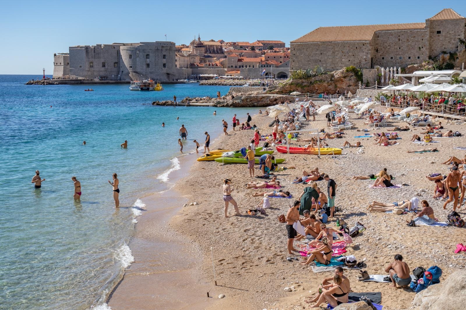 Domaćih turista je u kolovozu bilo 22 posto više nego lani