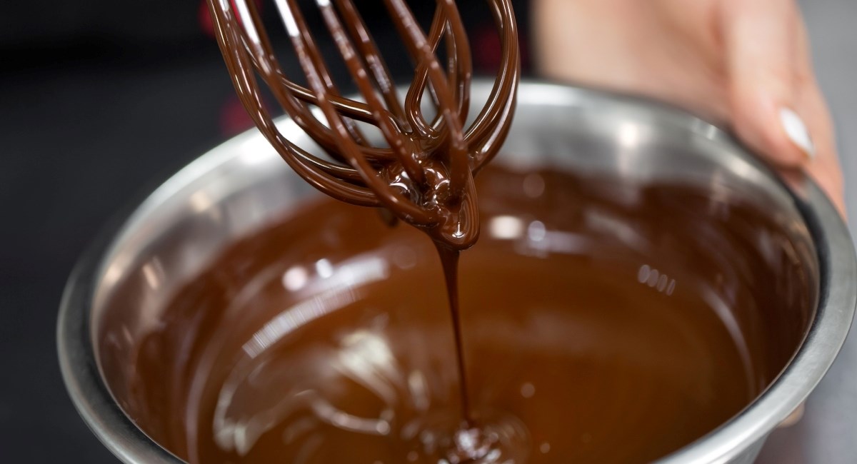Kuhari ovo znaju, a vi možda ne: Evo kako pravilno otopiti čokoladu kod kuće
