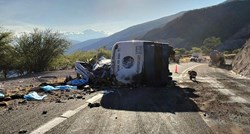 VIDEO Bus s migrantima iz Venezuele i Haitija sletio s ceste u Meksiku, 18 poginulih