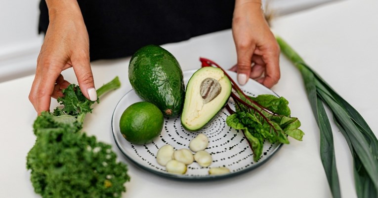 Četiri namirnice koje mogu pomoći u snižavanju kolesterola