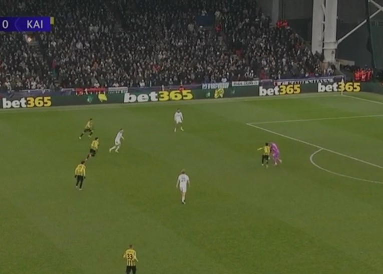 Nevjerojatan kiks Kotarskog u Ligi prvaka. Pogledajte kako je poklonio gol