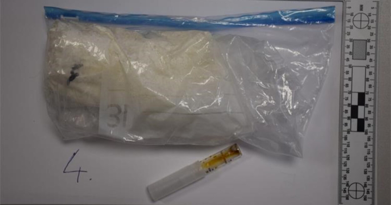 FOTO U autu u kojem su bila djeca pronađena droga. Stonska policija uhitila muškarca