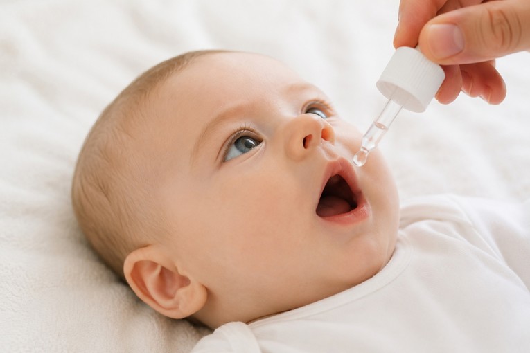 Pedijatar nakon smrti bebe u Austriji: "Kod nas se vitamin D daje u kapima"