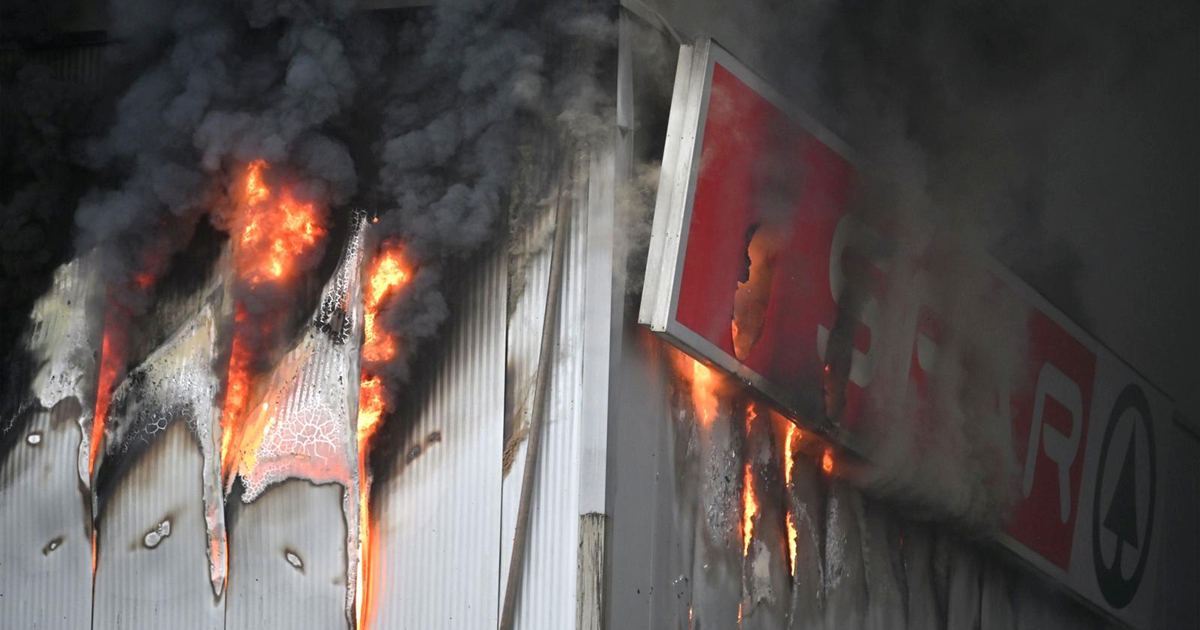 FOTO Velik požar Sparovog skladišta u Ljubljani