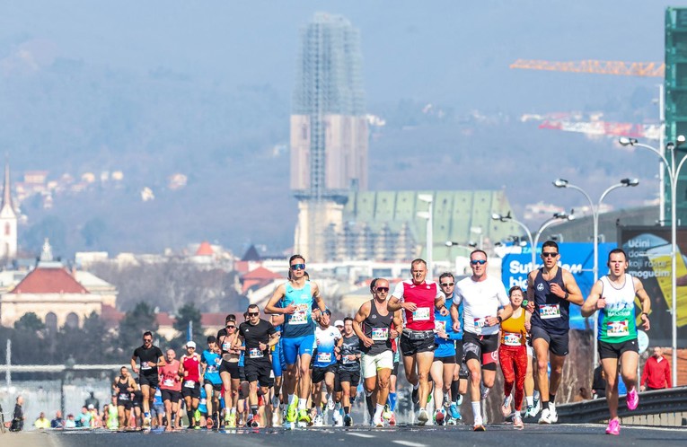 Sve više ljudi trči maratone, ali jedan problem mnoge iznenadi