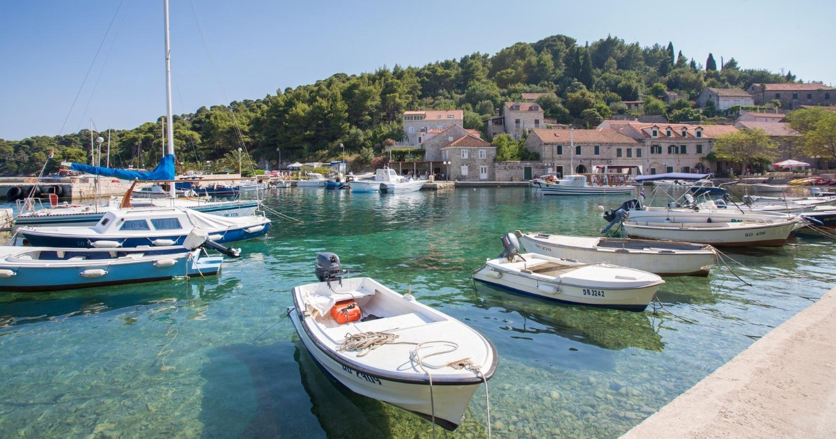 Britanski medij nahvalio hrvatski otok koji je voljela europska elita