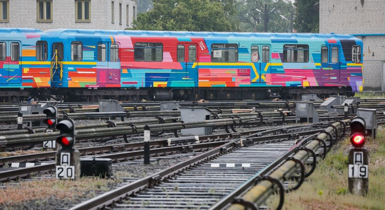 Ukrajinci žele na 10 godina dati Njemačkoj da im upravlja željeznicama