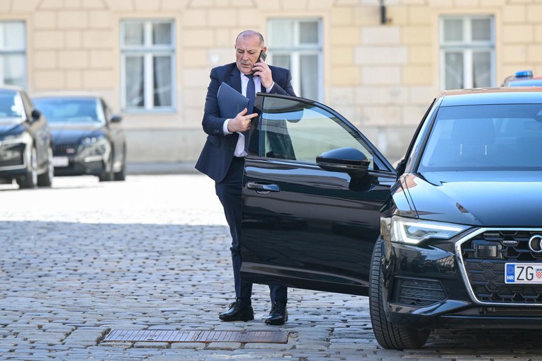 Veteranska udruga: Preko 44.500 branitelja nema posao ni mirovinu, nisu ni na zavodu