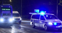 FOTO Sudarili se auto i tramvaj u Zagrebu, jedna osoba teško ozlijeđena