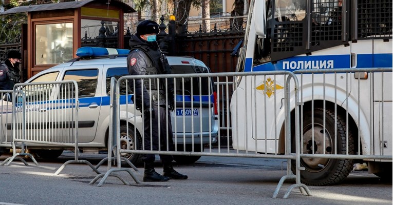 Policija u Moskvi izvršila raciju u gej klubovima. "Bojimo se da ćemo ići u zatvor"