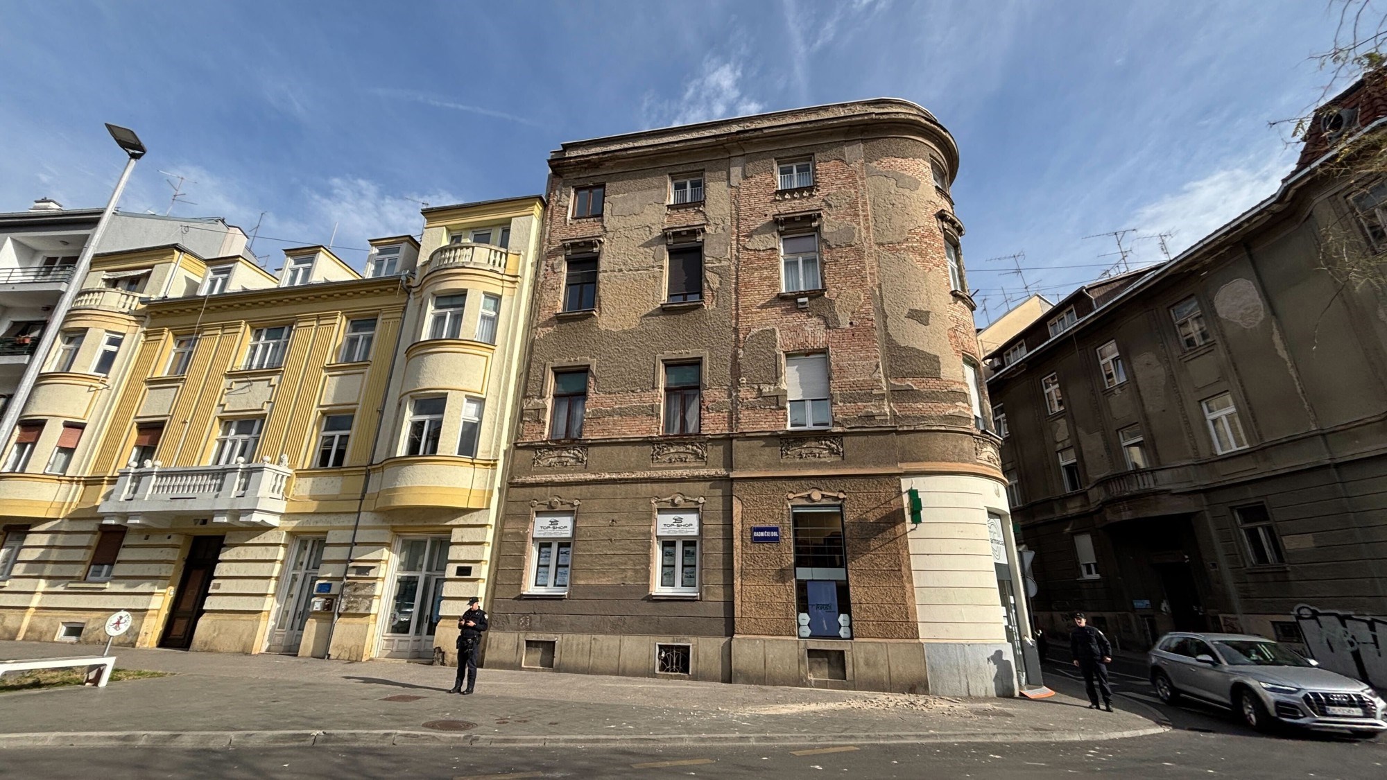 VIDEO I FOTO Pala fasada u centru Zagreba