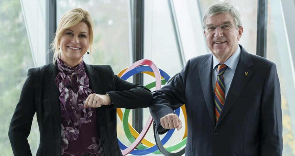 Kolinda objavila nove fotke na Fejsu, njezini fanovi ne prestaju s komplimentima