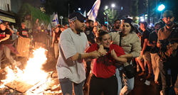 Prosvjednici krenuli prema Netanyahuovoj kući. Rušili barijere, tukli se s policijom