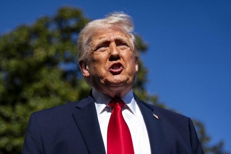 Trump: Imam pravo ne slagati se s Papom