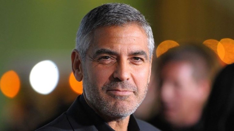 George Clooney završio u bolnici