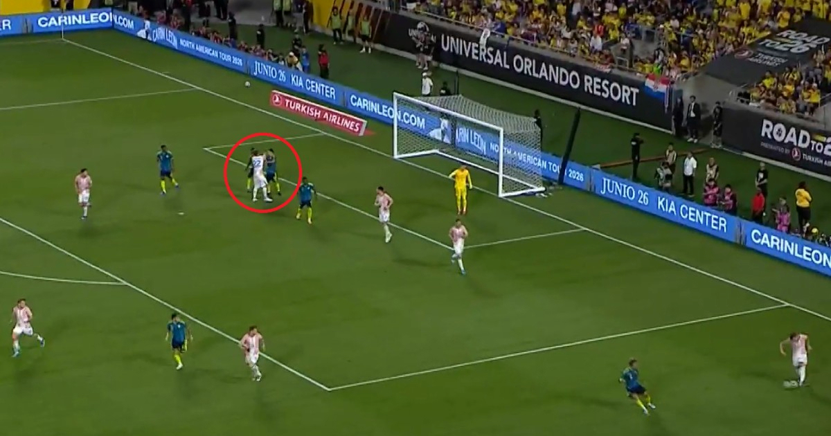 Pogledajte što se dogodilo u 94. minuti utakmice Hrvatske. Vušković završio na podu