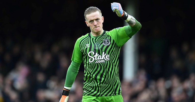 Everton se grčevito bori za ostanak, ali Pickford je svejedno potpisao novi ugovor